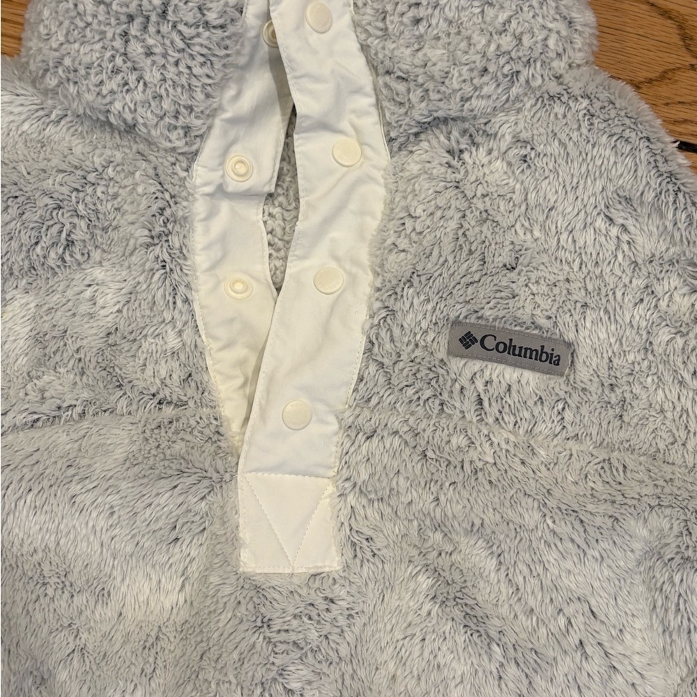 Columbia Soft Teddy Gray White Fleece Jacket Pullover size large - Picture 2 of 4
